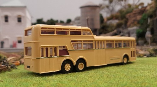 * 1/87 HO Scale * Brekina * Mercedes Benz 0 317 Coach * Autocar * Cream /Red - Picture 4 of 11