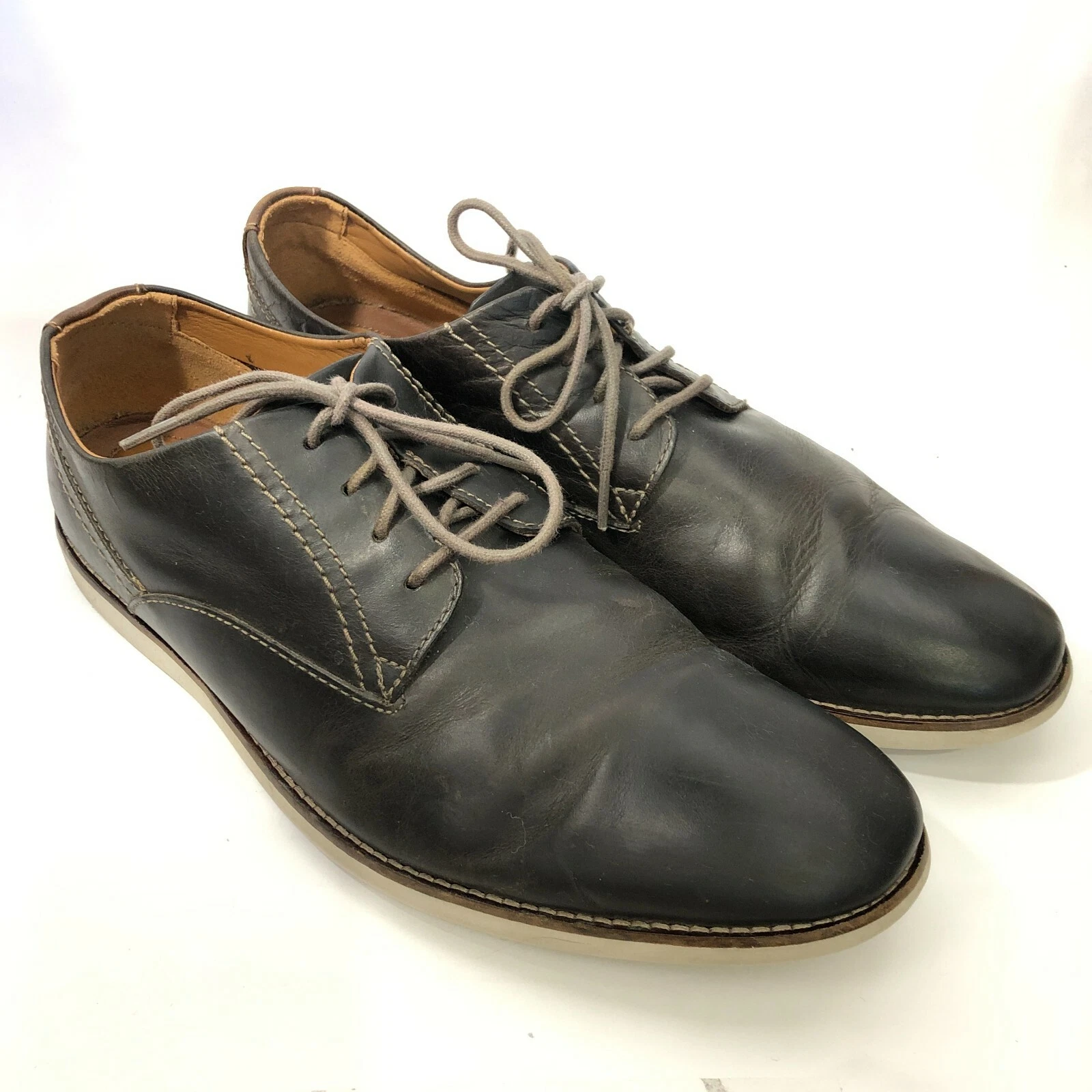 Scarpe Oxford Clarks nere con cravatta in pelle