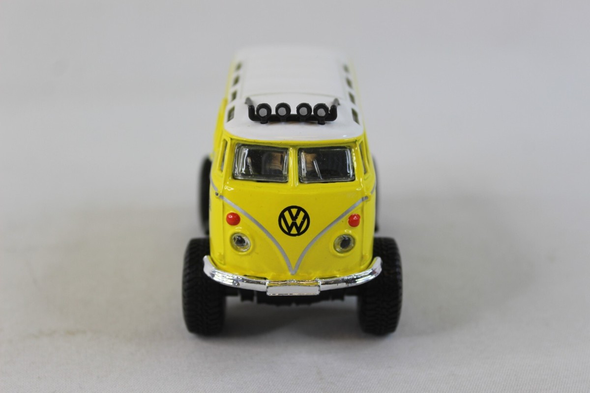 Samba Off-Road Volkswagen VW Bus Yellow & White 1:40 Scale Maisto