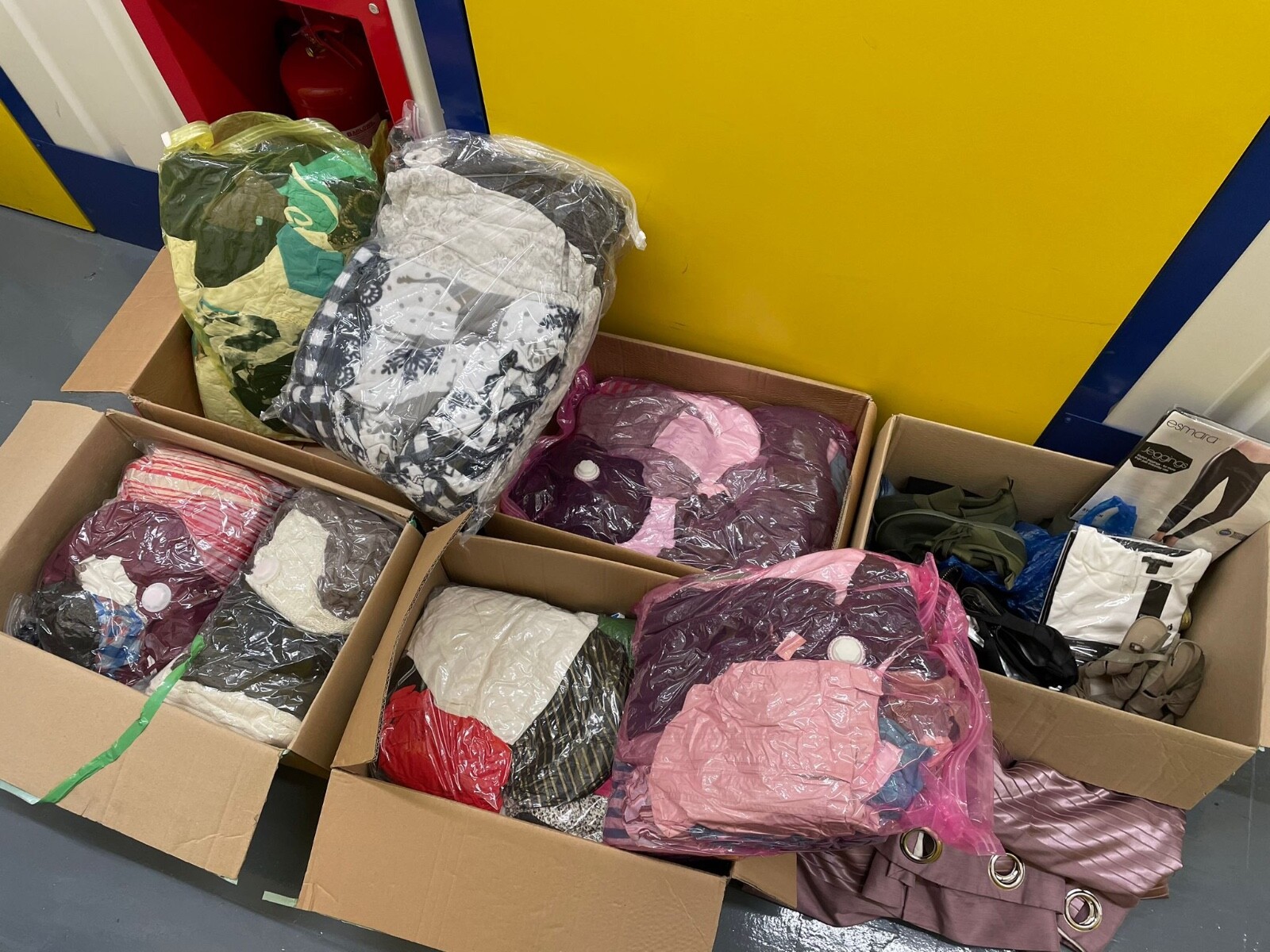 Abandoned Storage Unit Leeds York Road LS98SY Lot 4054 eBay