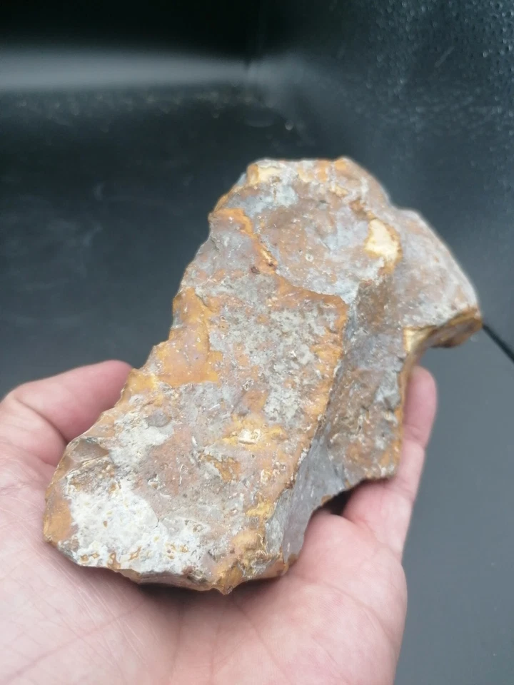 France Lower Paleolithic 444g Handaxe Biface Marks of fire Heidelbergensis - Image 3 of 4