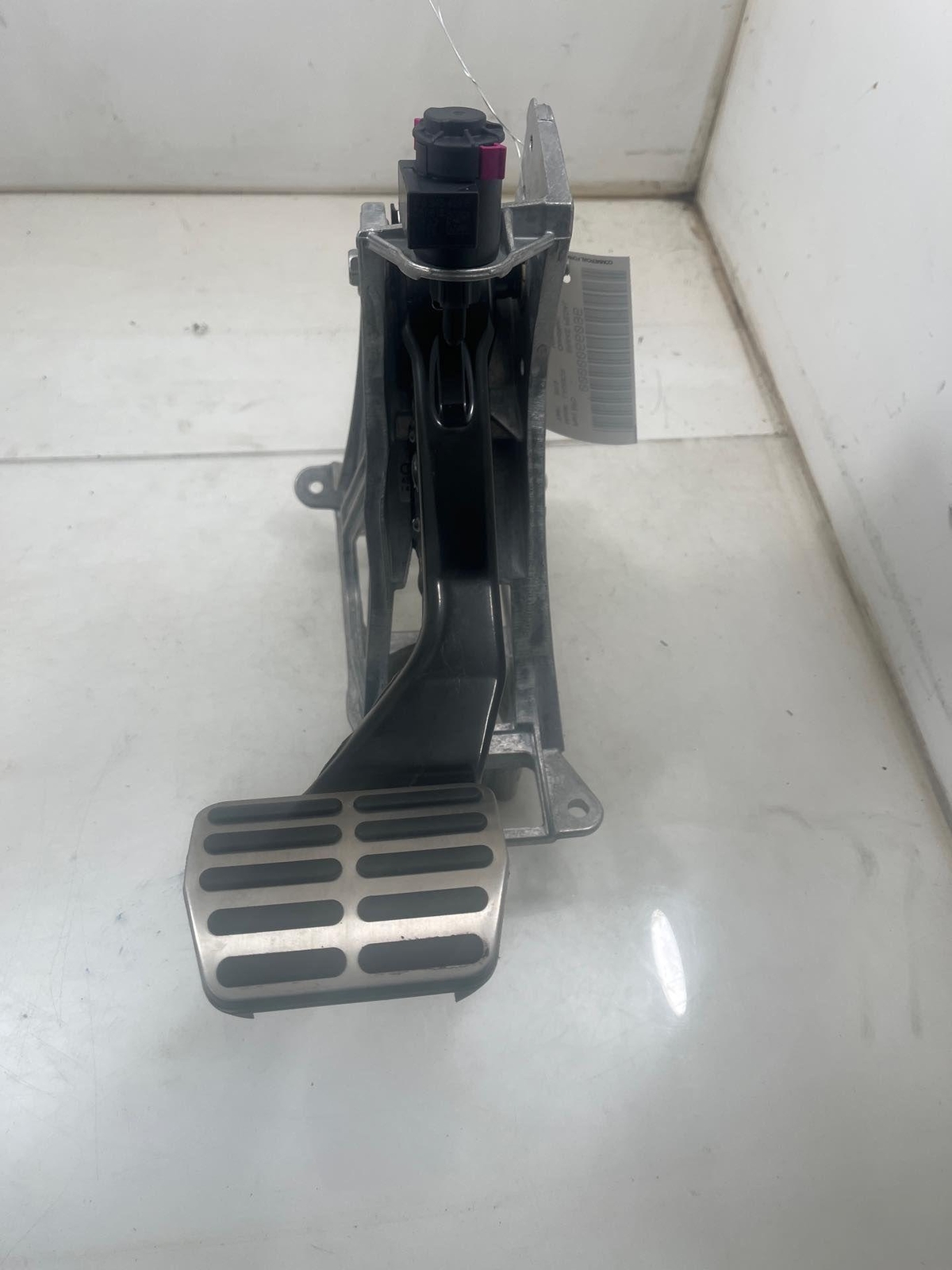 Brake Pedal 4S1-723-031-D WITH BRACKET 4S0-721-117-D LAMBORGHINI HURACAN 19