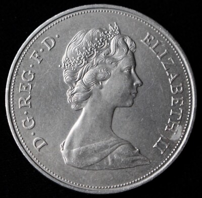 1972 QUEEN ELIZABETH & PRINCE PHILIP 25 NEW PENCE - Silver Wedding