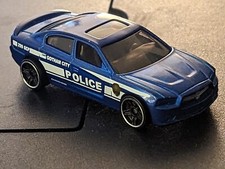 POWERFUL DODGE CHARGER R/T GOTHAM CITY POLICE MFG IN 2011 1:64 SCALE BY MATTEL