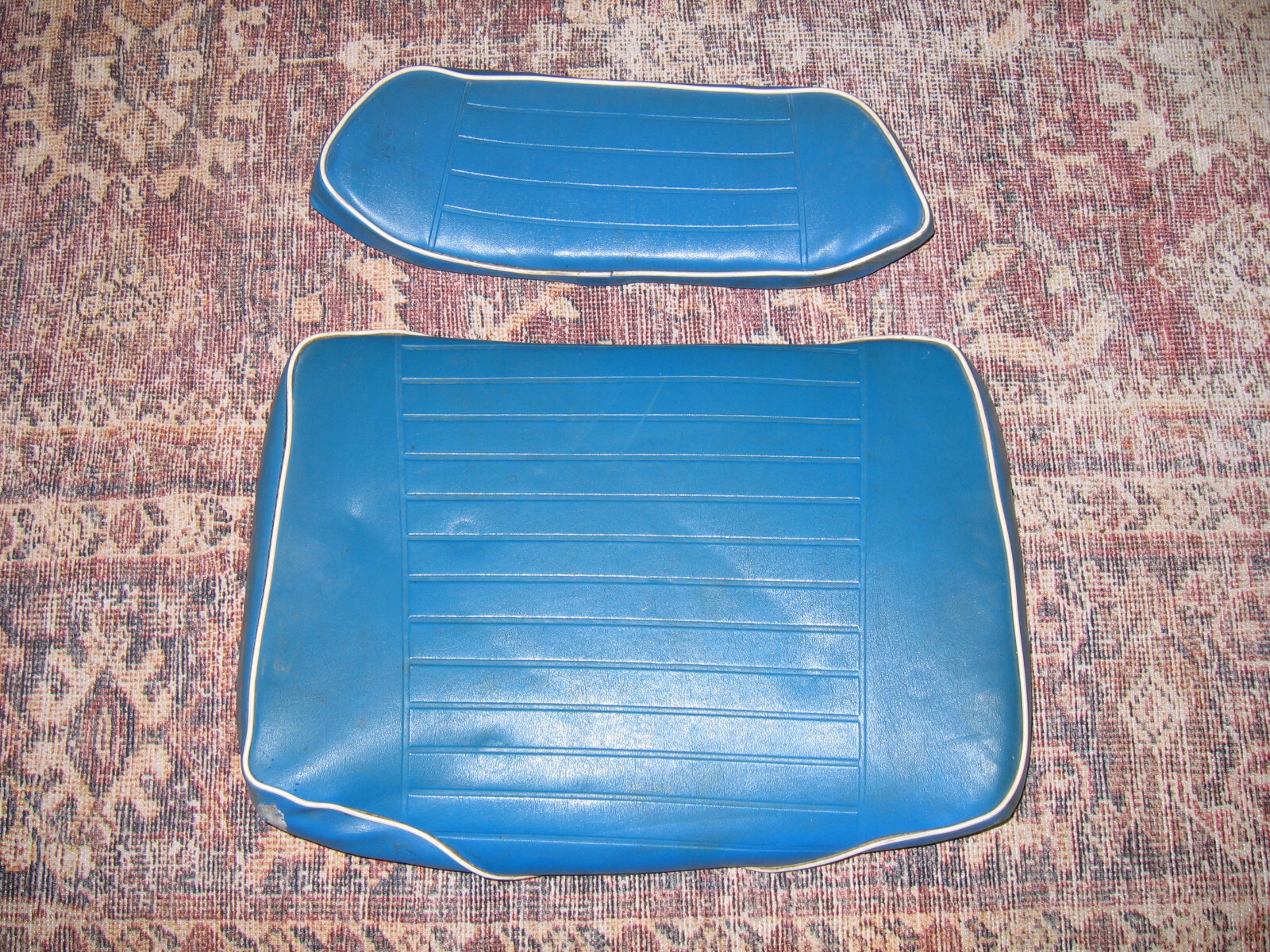 Vintage Ford 75 Lawn Tractor Seat Cushions eBay
