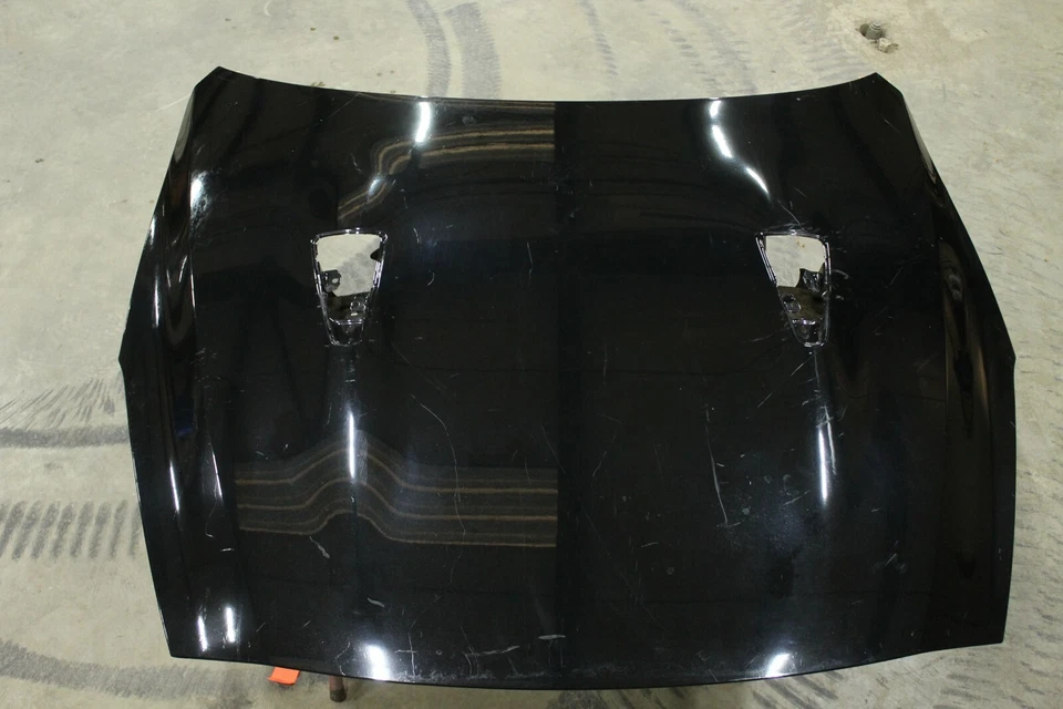 Nissan GT-R R35 VR38 2009-2016 FABRICANTE DE EQUIPOS ORIGINALES CONJUNTO COMPLETO DE CAPÓ NEGRO Foto 2 de 4