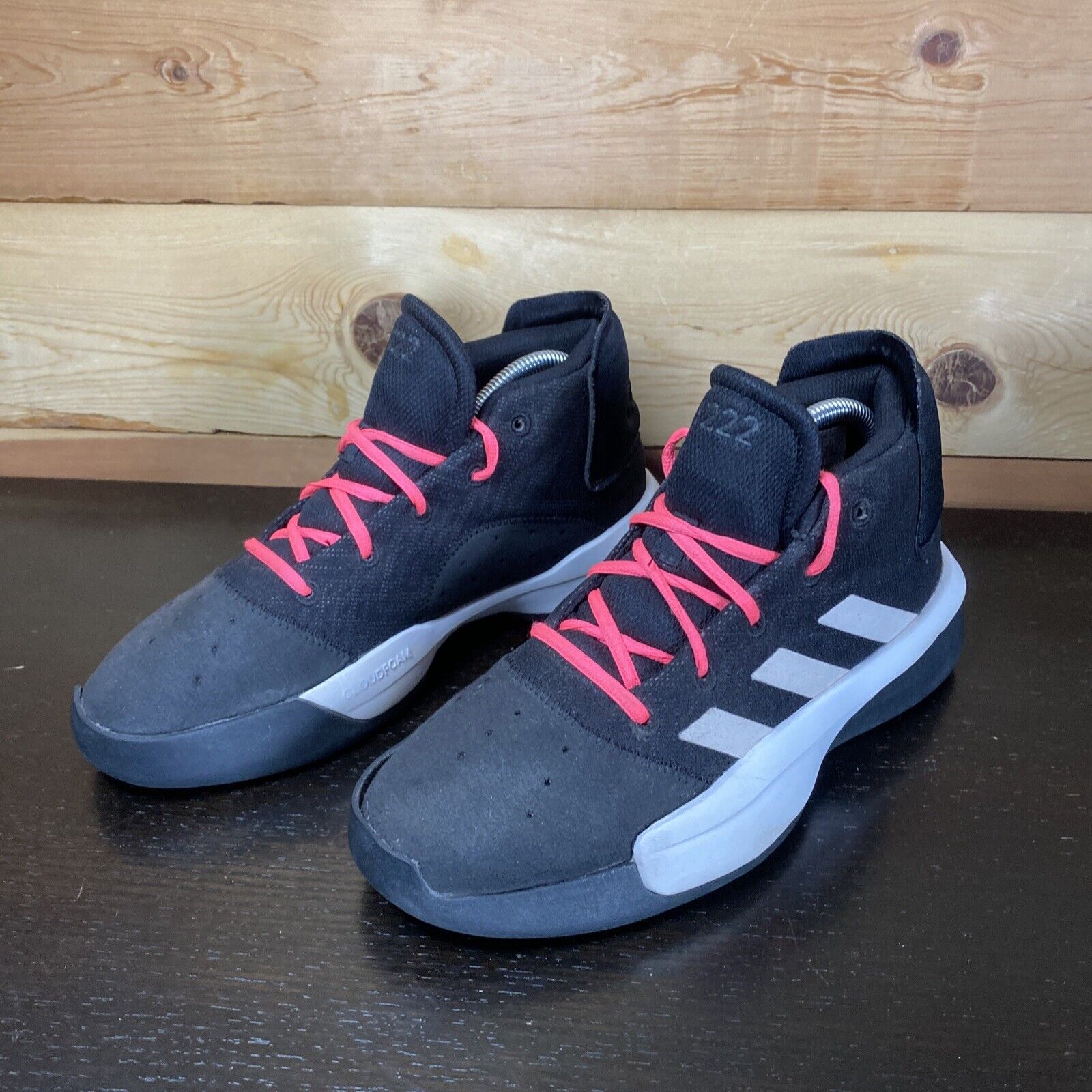 Arreglo traqueteo compensar Adidas Basketball CloudFoam LVL 029002 11222 Black/White/Pink Womens Sz 7 |  eBay