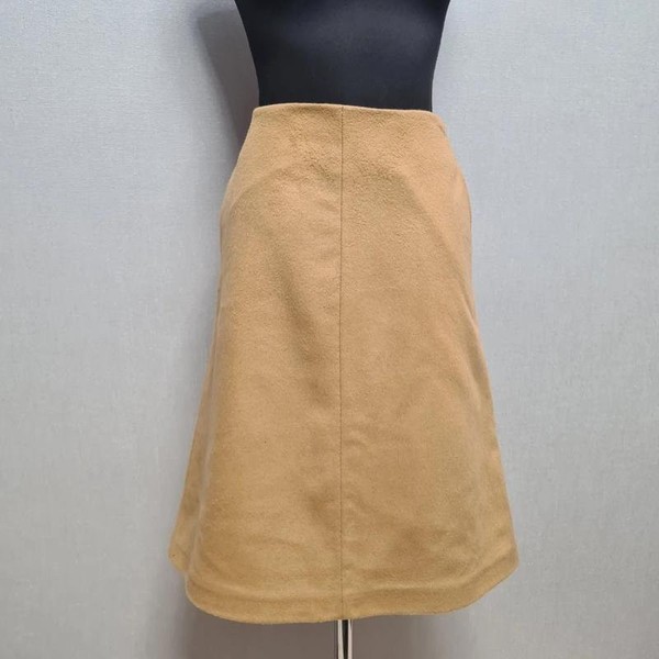 Women Boden Skirt Beige Wool 38 / M / 46