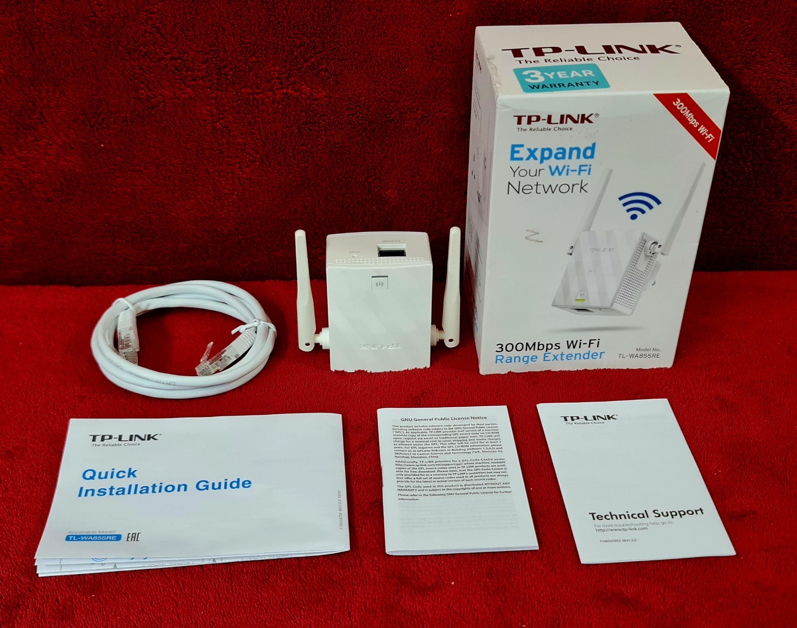 TP-Link TL-WA855RE 300Mbps Wi-Fi Range Extender Wall Plug - Image 2