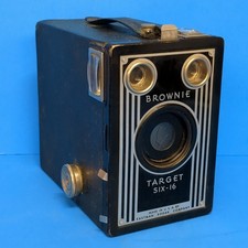 Antique Brownie Target Six-16 Box Camera Kodak Eastman 616 Film Old Vintage