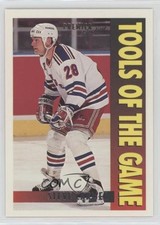 1994-95 O-Pee-Chee Premier Tools of the Game Steve Larmer #418 1t8