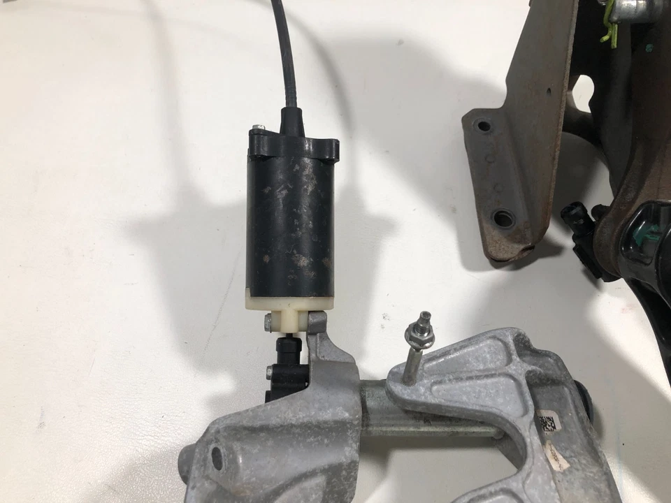 Pedal eléctrico acelerador de freno ajustable 2005 2006 2007 Ford F250 F350 Super Duty  Foto 3 de 4