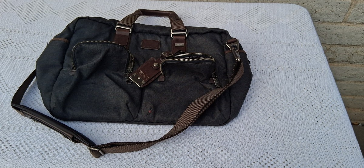 TUMI Alpha Bravo Everett Essential Tote Duffle Carry Bag Unisex