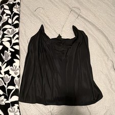 HM Black Solid Rayon V-Neck Sleeveless Camisole Chain Spaghetti Straps L