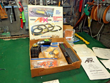 Aurora AFX Revamatic competition Race set Slot cars set 2 running cars