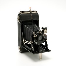 Zeiss Ikon Ikonta C 520/2 120 Folding Film Camera with 10.5cm f/6.3 Lens