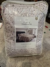 King Threshold Luxe Faux-Fur Comforter  Sham Set Lightweight