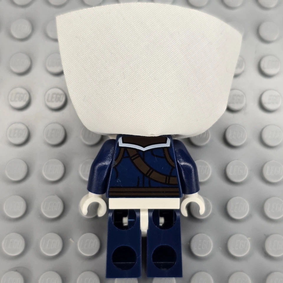 Lego Marvel Super Heroes Minifigure SH0100 Taskmaster - Image 4 of 4