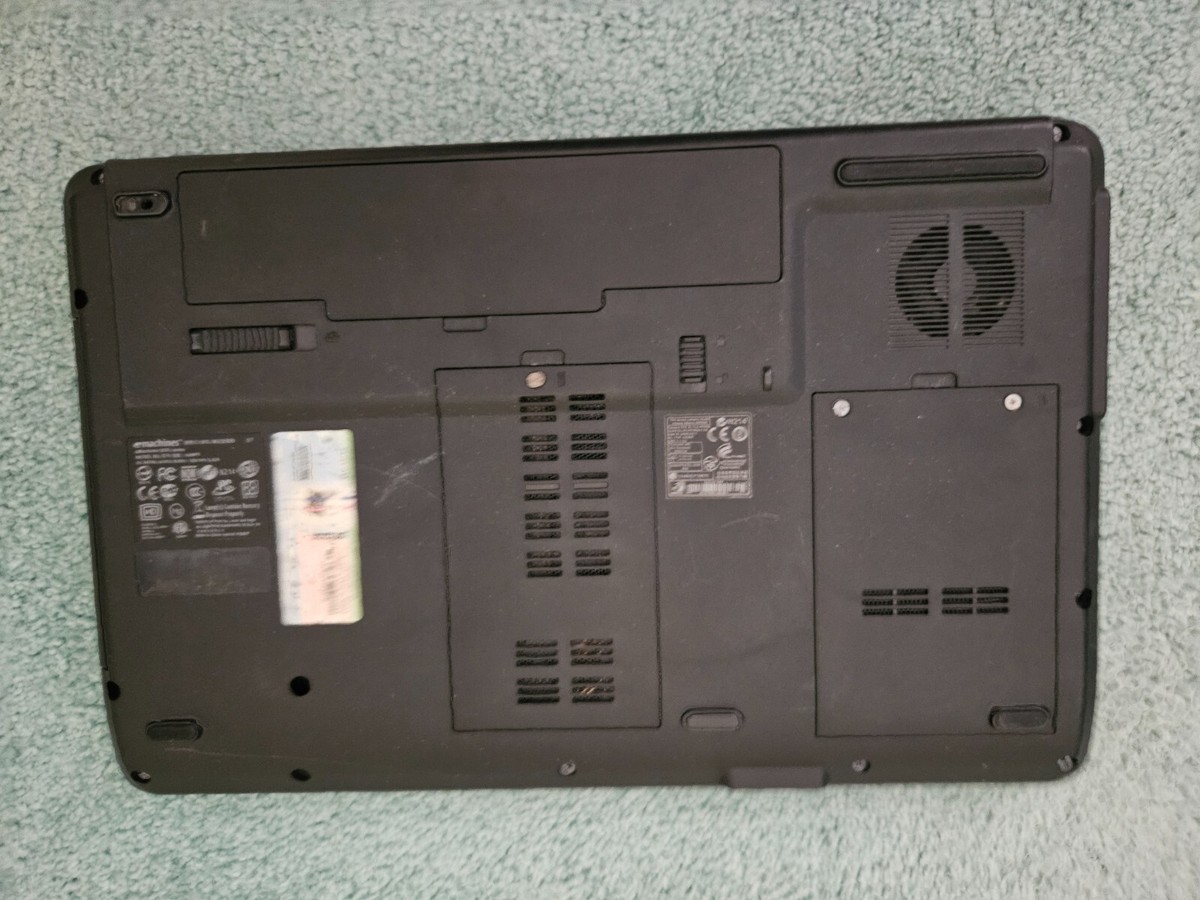 eMachines E525 ノートPC Windows 11 eMachines E525 ノートPC Windows 11