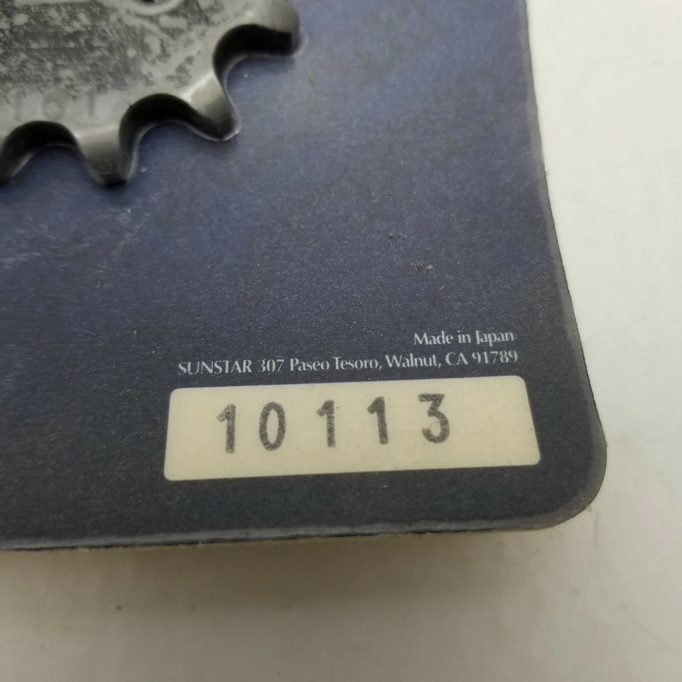 Suzuki RM60 1973 1983 Sunstar piñón delantero 13t nuevo en stock Foto 2 de 4