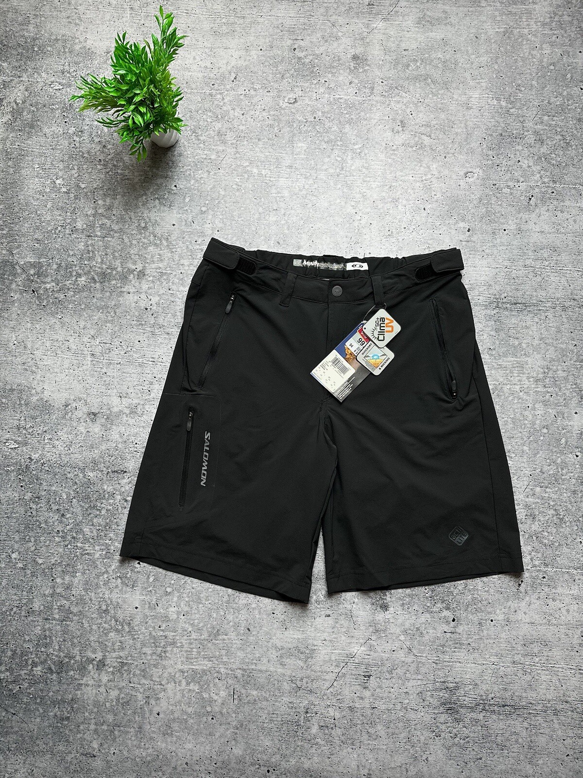 Pantaloncini da esterno vintage anni '90 Salomon Acti Lite Hiking Y2K Gorpcore streetwear