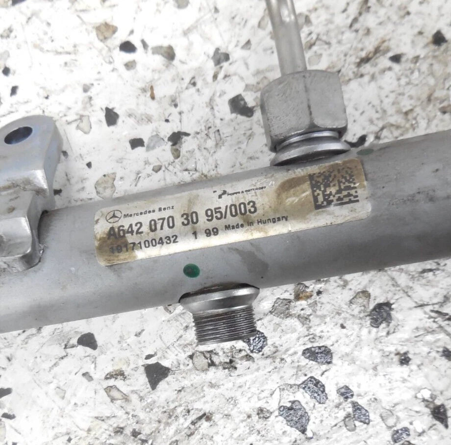 2020 20 Mercedes-Benz Sprinter 2500 Fuel Injection Rail Passenger Right RH OEM — 第 3/3 张图片