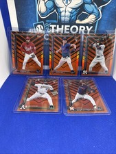 2025 Topps Update HALLOWEEN PARALLEL LOT - Orange & Black Foil - (5 Cards)