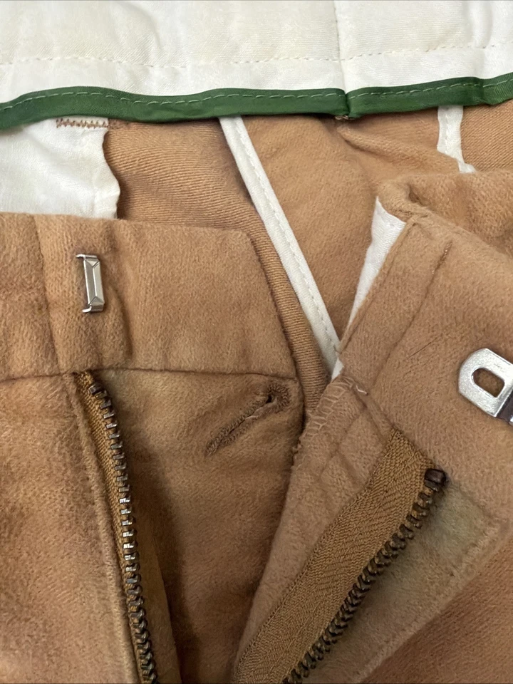 Orvis Sporting Traditions Men’s Moleskin Pants Size 38 Brown. 875 - Image 4 of 4