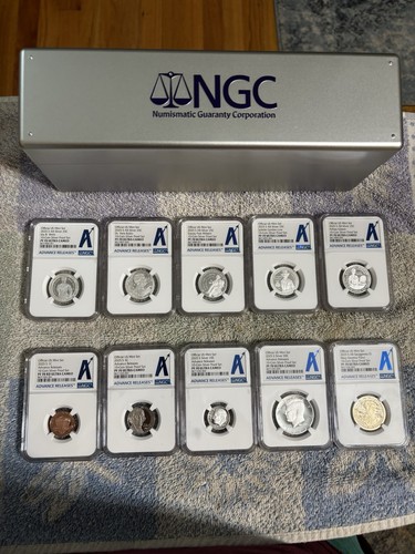 2025 S SILBER PROOF SET IN PERFECT NGC PF70 ULTRA CAMEO MIT ADVANCED RELEASE!!
