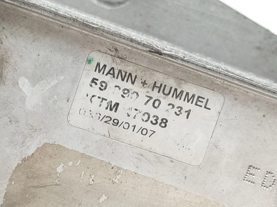 5989070231 ENFRIADOR ACEITE MOTOR / 2434156 PARA OPEL VECTRA C GTS Z02 1.9 CDT - Imagen 3 de 4