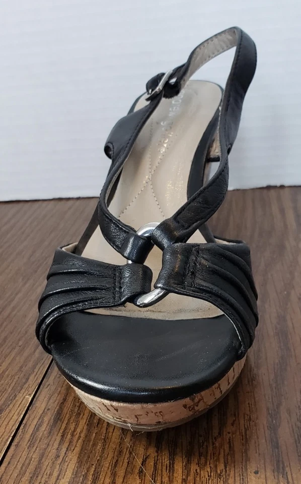 Zapatos de cuña Andrew Geller sin cordones de cuero negro y corcho con tiras para mujer talla 6,5 Foto 3 de 4