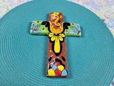 Cruz Mexicana Talavera Arte Pintado a Mano Cerámica Pared Cruz 9 X 6.5" Suroeste