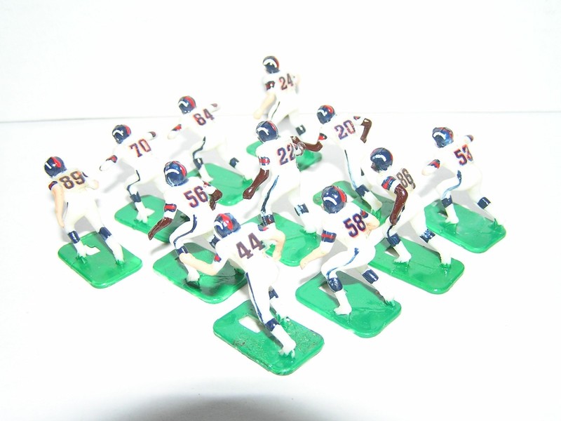 80s NFL Tudor Electric Football FULL Team New York Giants WHITE DR