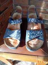 Pavers Leather Sandal Size4