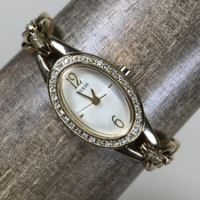 GUESS Watch Womens 18mm White Dial Gold Tone Crystal Bezel Bracelet G85917L
