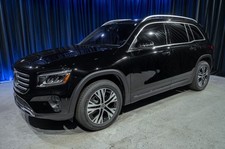 2025 Mercedes-Benz GLB250 250 SUV