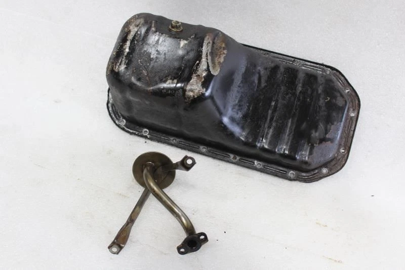 1992 TOYOTA CELICA ENGINE MOTOR OIL PAN AND STRAINER 1.6L Foto 2 de 4