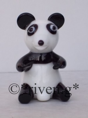 GIANT PANDA FIGURINE@ENDANGERED SPECIES CHINESE SYMBOL@FAVOURITE FOREST BEARS
