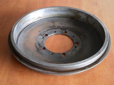 Alvis Silver Coat of Arms Ant. / rear brake drum