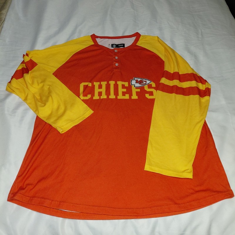 NFL Team Apparel Kansas City Chiefs Long Sleeve Shirt -Size XL