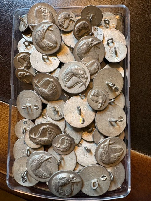 288g VINTAGE STERLING SILVER buttons Unpolished TURKEYS by artist Richard Bishop