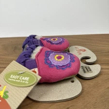 New NWt Baby Girls Acorn Easy On Moc Pink Floral Slippers Shoes Size 0 - 6 Month