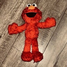 Sesame Street Elmo Plush Toy Red Stuffed Animal 9 Inches No Tag