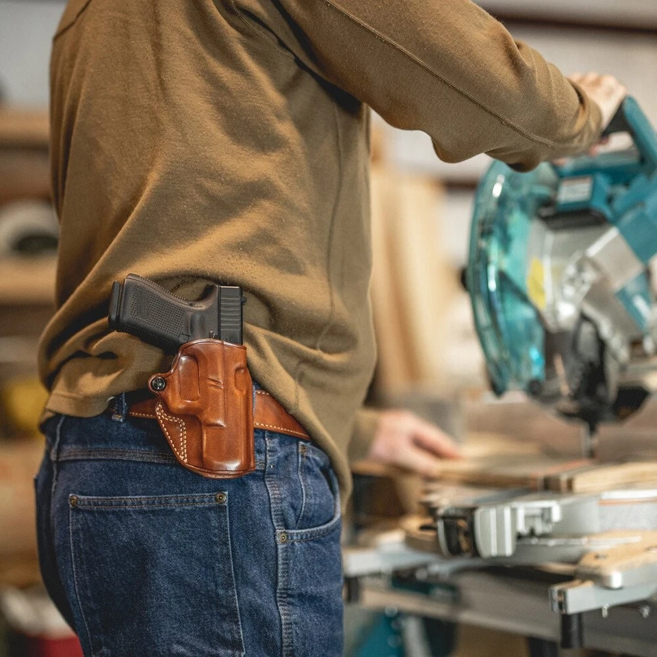 Galco Speed Master 2.0 Paddle/Belt Holster For S&W M&P Compact 9/40 3.6" Right - Image 4 of 4