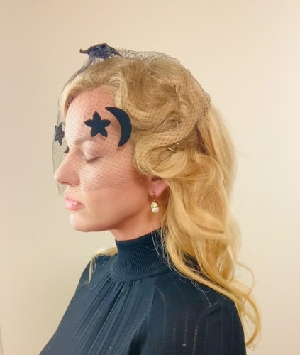 Vintage Black Moon & Star Birdcage Veil Fascinator Headpiece – Celestial Gothic