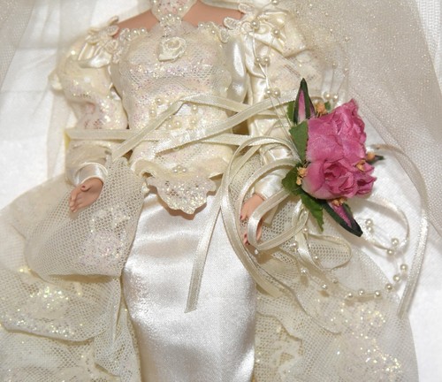 Romantic Rose Bride Doll Barbie Limited Edition The Wedding Flower Collection - Picture 3 of 16