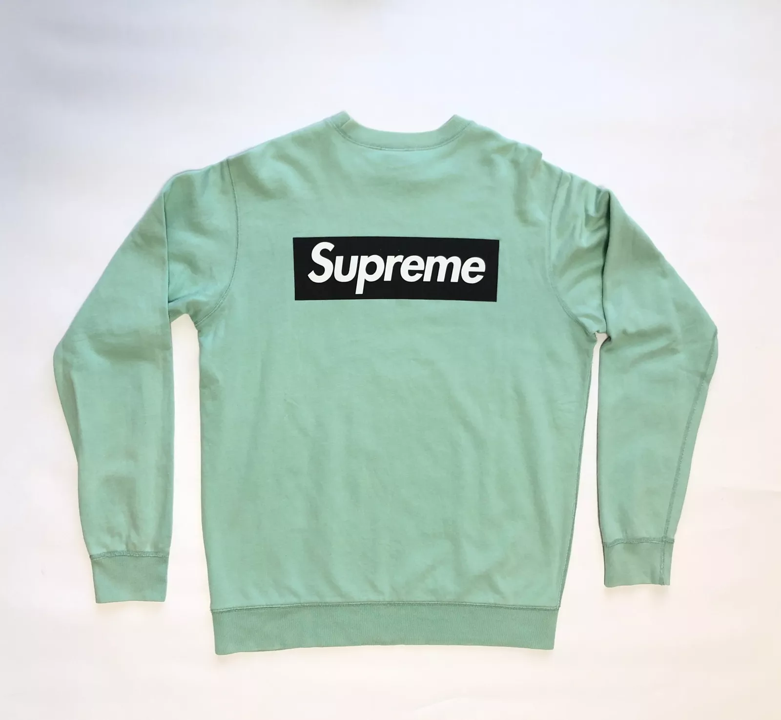 Supreme crewneck