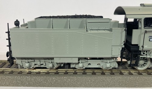 Rivarossi HO 5204 Steam Locomotive - Limited Edition - BR 18 Deutsche Reichsbahn - Picture 4 of 15