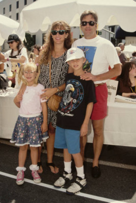 Actor Beau Bridges His Wife Wendy Treece Bridges With Two Children- 4x6 Photo