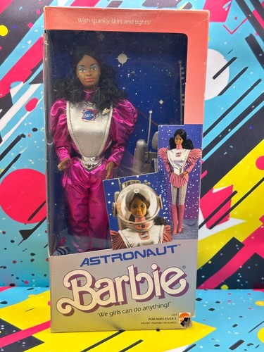 Vintage 1985 Mattel Barbie “Astronaut Barbie” AA #1207 *NRFB*